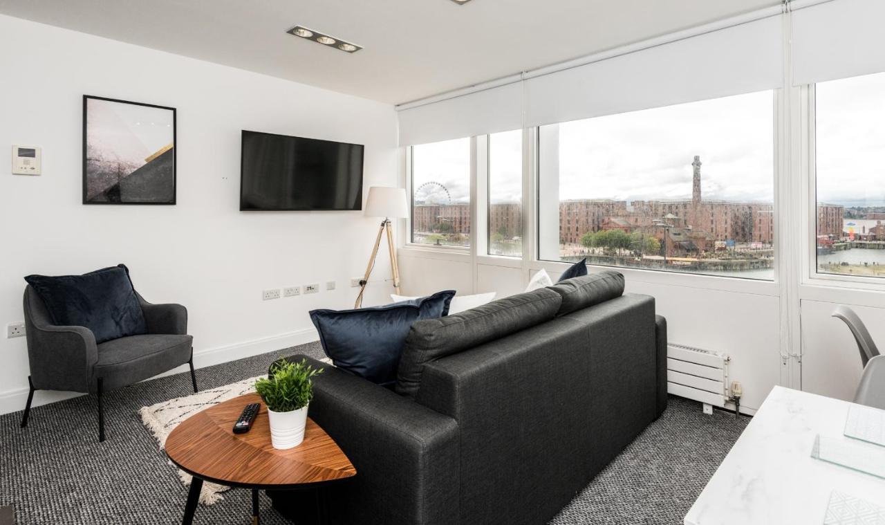 Scenic Dock View Apartment In Central Liverpool Luaran gambar